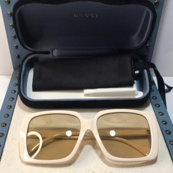 New Authentic Gucci GG0567SAN 006 Cream Sunglasses with Yellow Lenses - Picture 10 of 13